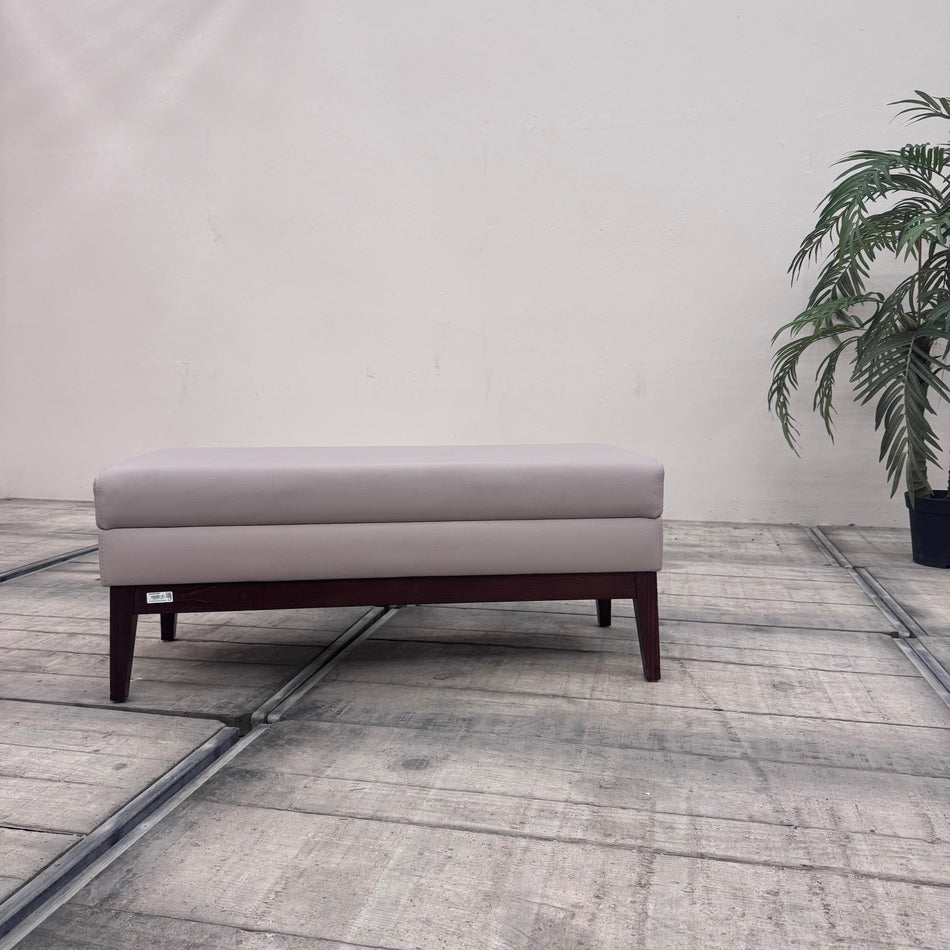 Sitzbank Grau LederDesign Bettbank Bank 5* Hotelmöbel Gebraucht
