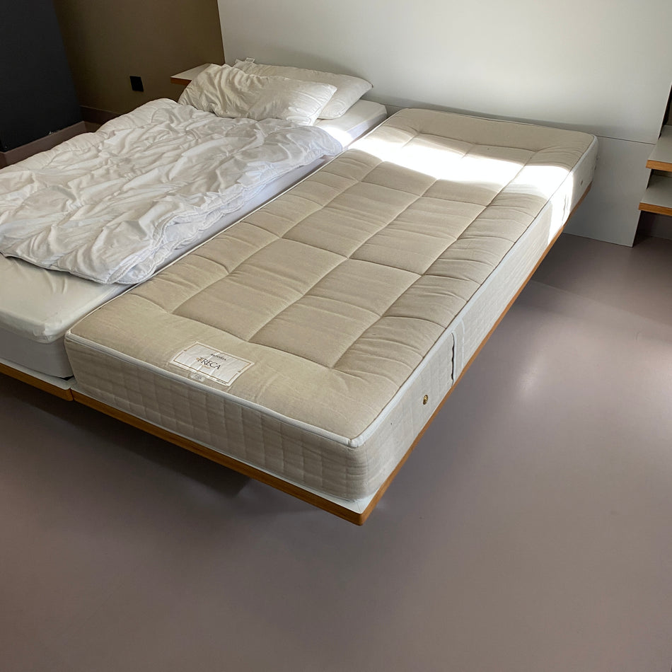 2x Einzelbett gebraucht 90x200 inkl Matratze & Kopfteil Multiplex Bett