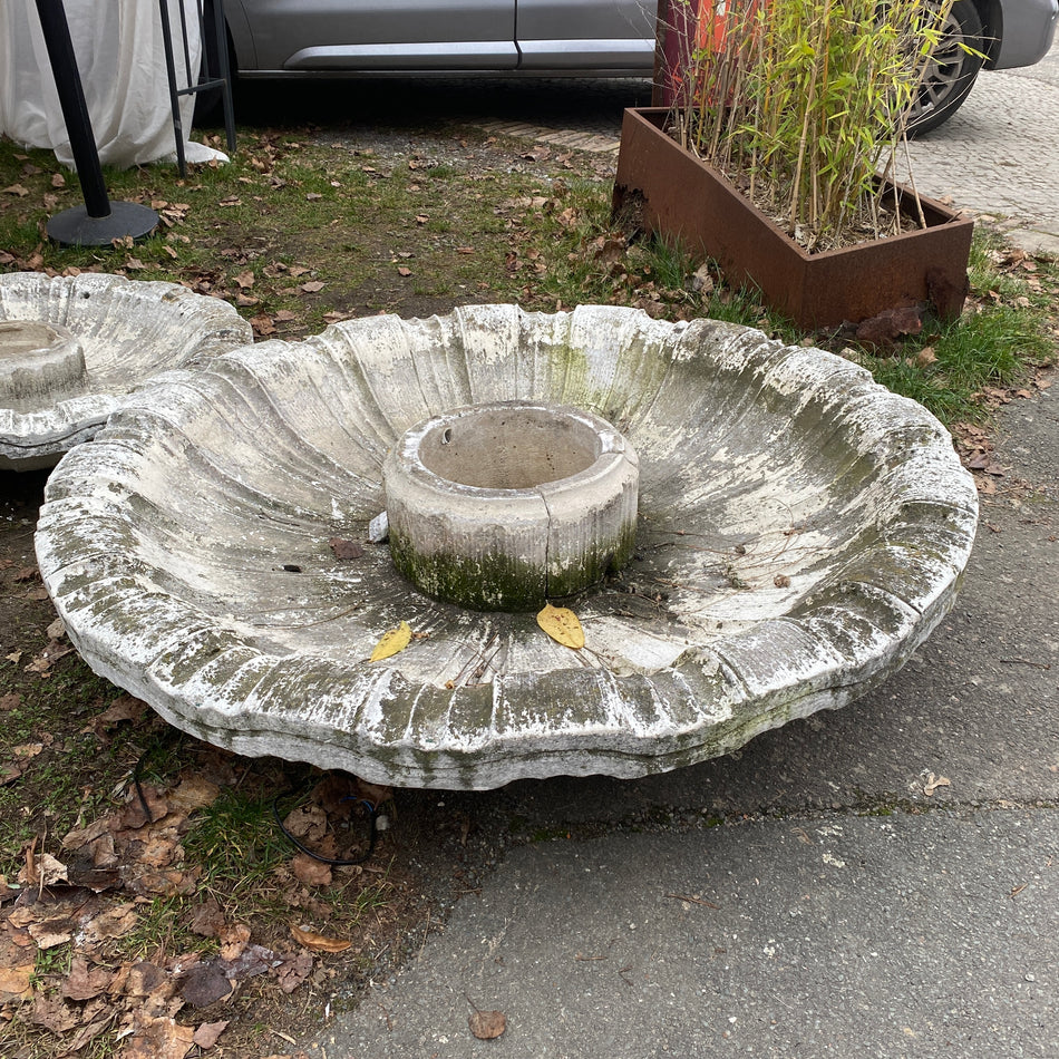 Steindeko Stein Brunnenbecken im Antikstil – gebraucht