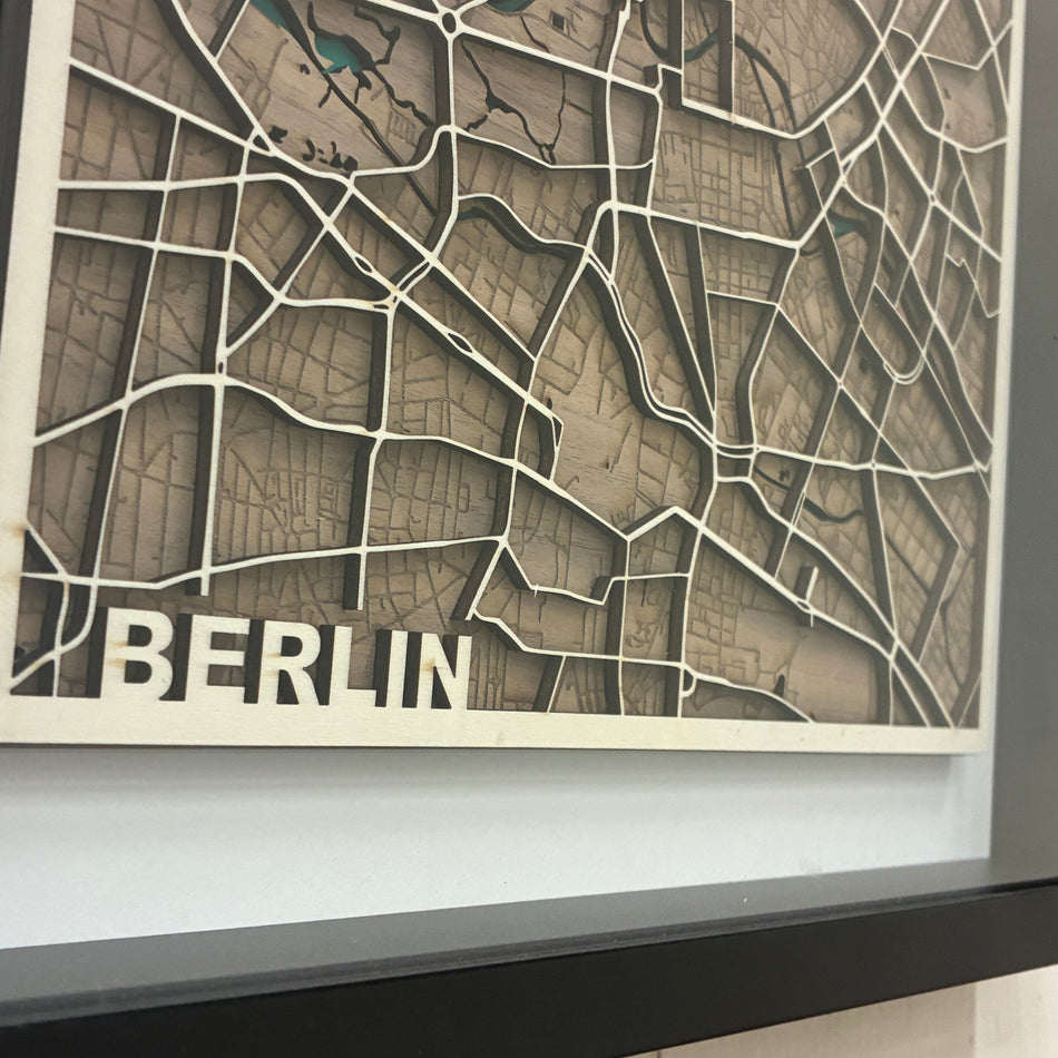 Thomas Klotz Berlin Holz-Stadtkarte Braun 3D-Relief Wandbild Deko