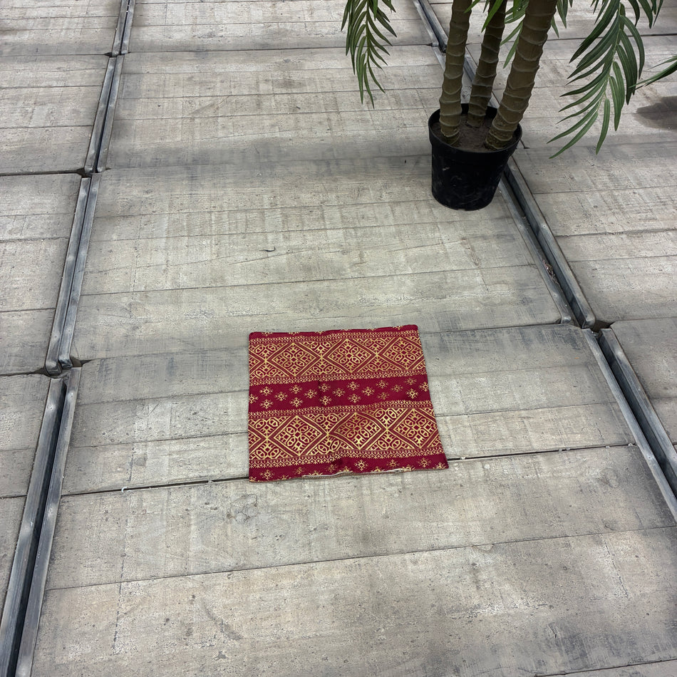Orientalisches Kissenbezug 39x39cm Blumenmuster Ornament Orient Rot Teppich Gebraucht