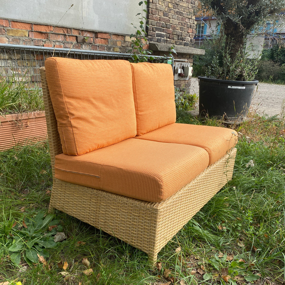 Outdoor Rattan Sofa gebraucht orange grün hell