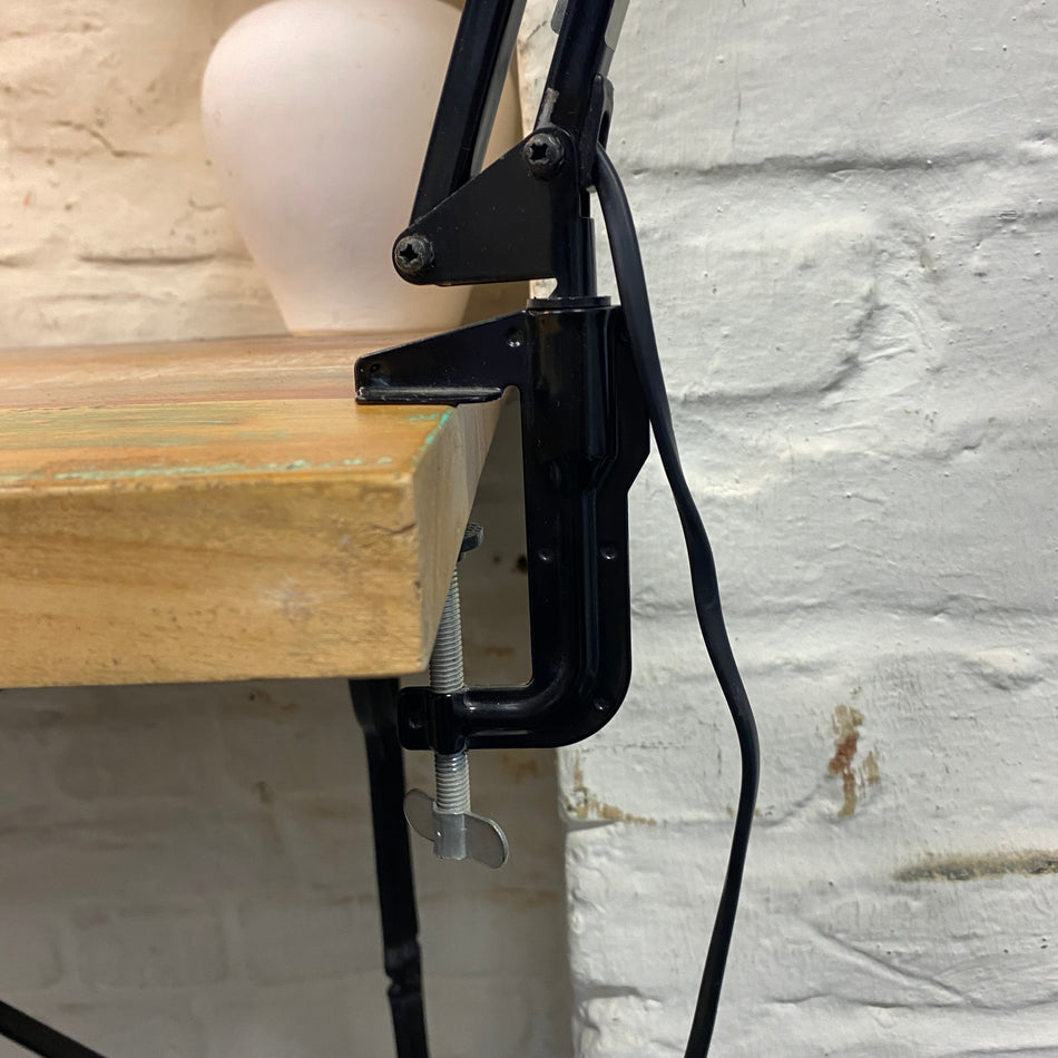 Lival Global Tischlampe mit Klemme gebraucht schwarz Kunststoff