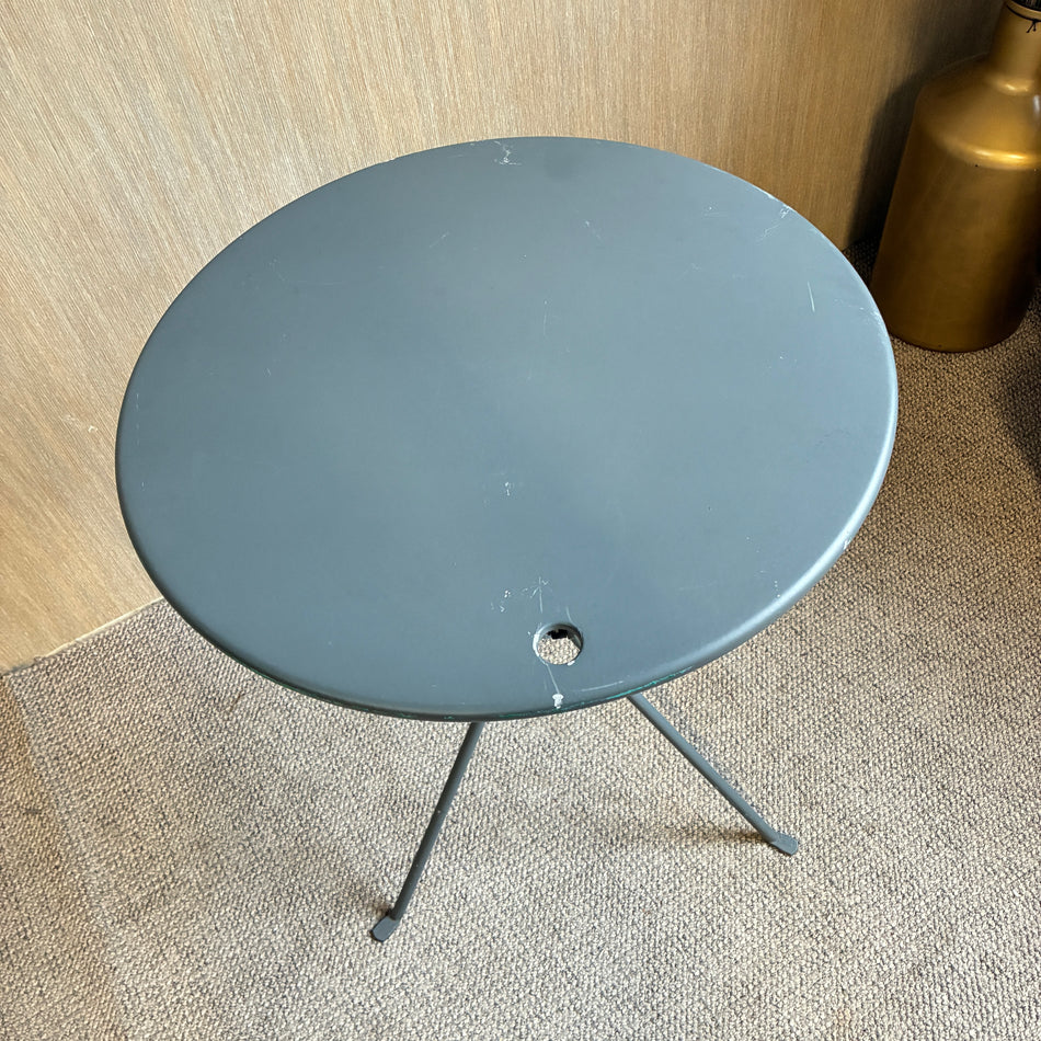 Zanotta 630 Cumano runder Metall Bistrotisch grau klappbar gebraucht