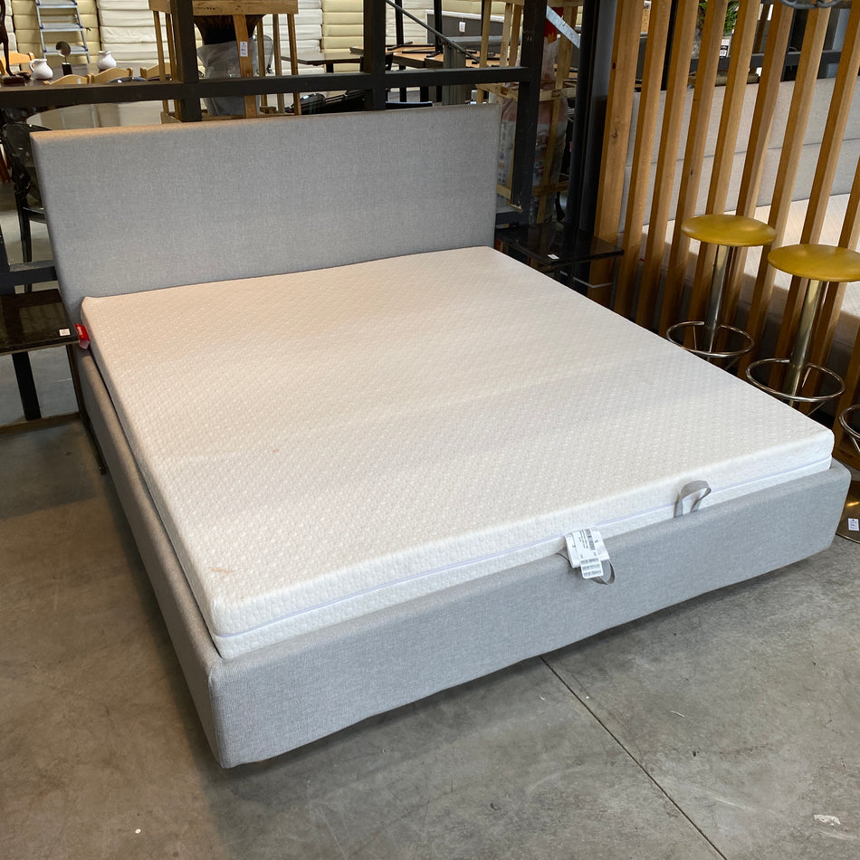 Beyosa Bett White Line grau Doppelbett neuwertig 180x200 inkl Matratze & Lattenrost grau Polsterbett