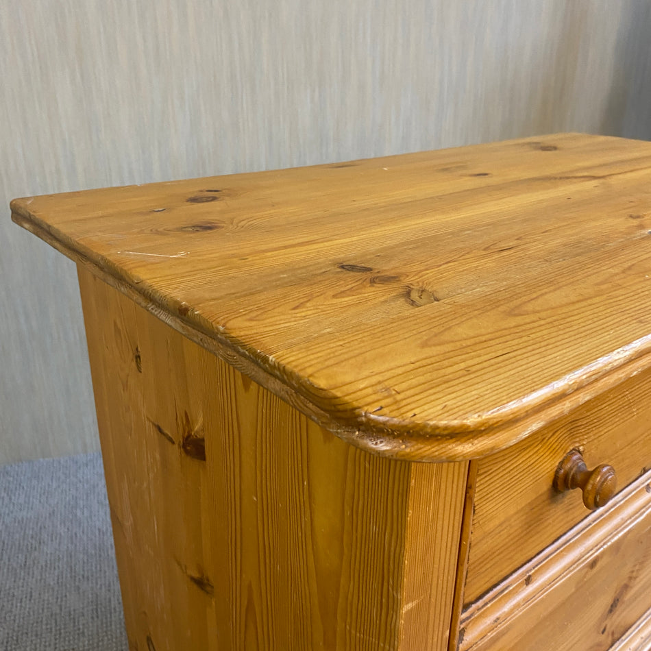 Kommode antik Weichholz massiv Schublade Schrank