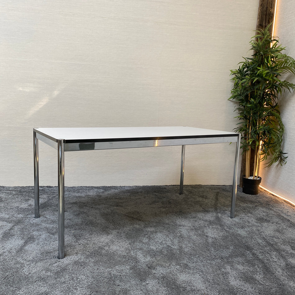 USM Haller Schreibtisch gebraucht Chrom Holz weiß Tisch 150x75