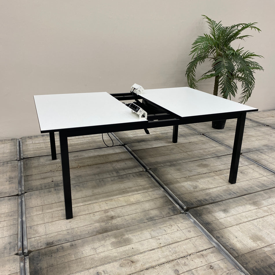 Schreibtisch Weiß Schwarz Metall 160x210 120cm Tisch Gebraucht