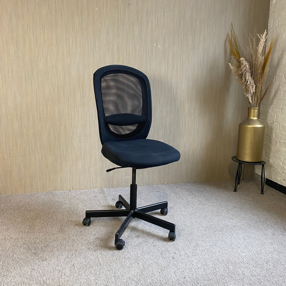 Ikea Bürodrehstuhl gebraucht schwarz Stoff höhenverstellbar Stuhl