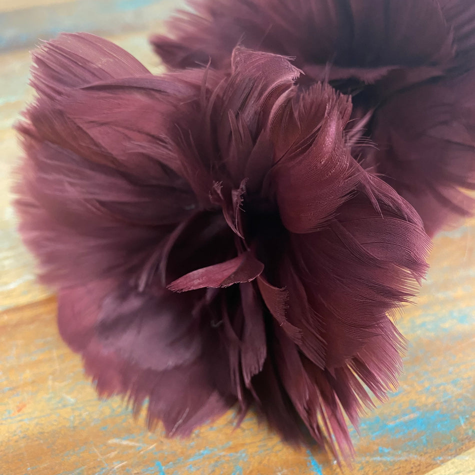 Künstlicher Zweig Federblumen bordeaux 85cm