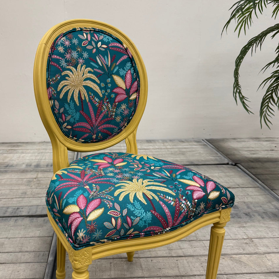 Thomas Klotz Medaillon Stuhl „Palmera“ Upcycled