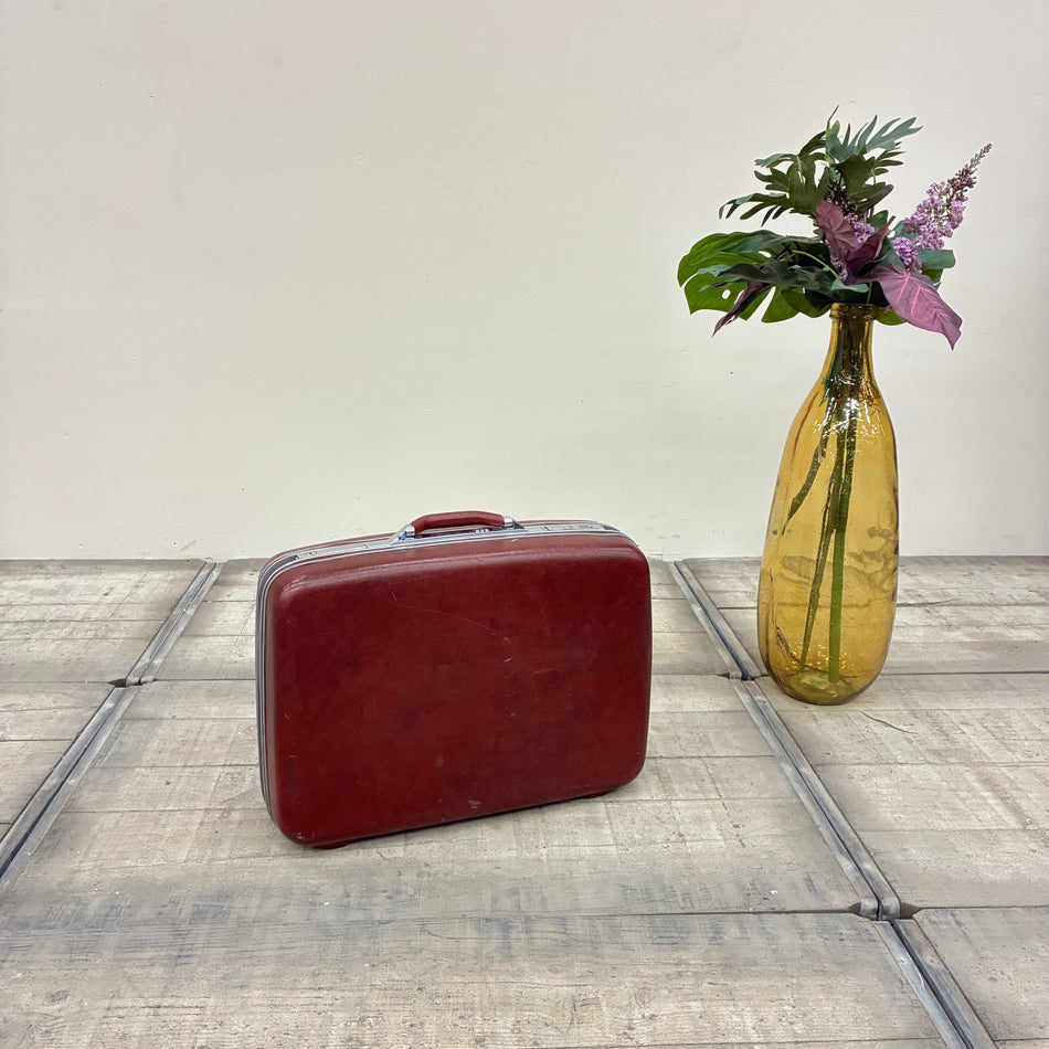 Vintage Samsonite Hard-shell Suitcase Wine Red / Bordeaux Used Suitcase