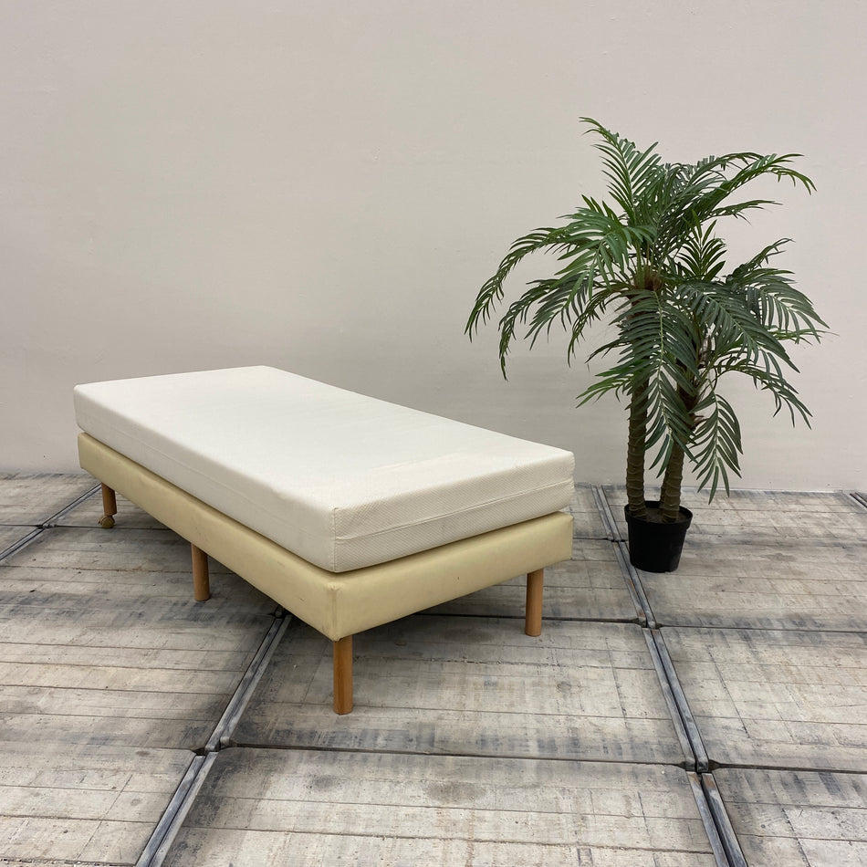 Boxspringbett creme 90x200 Kunstleder Inkl. Matratze Bett Gebraucht