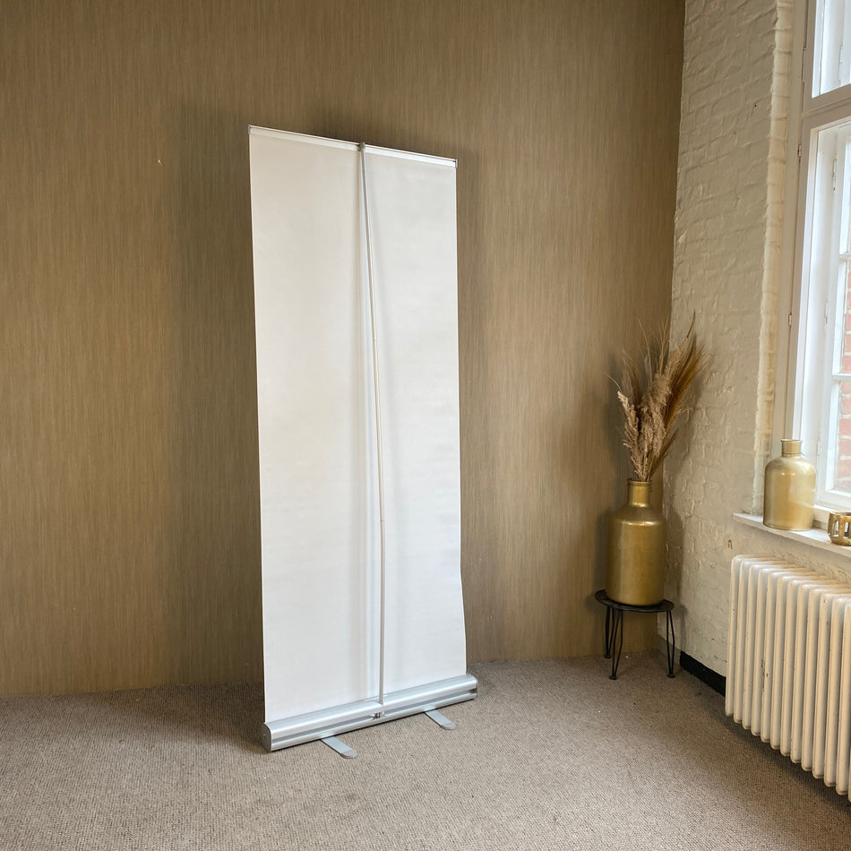 Roll Up Banner gebraucht Display Aufsteller 213cm