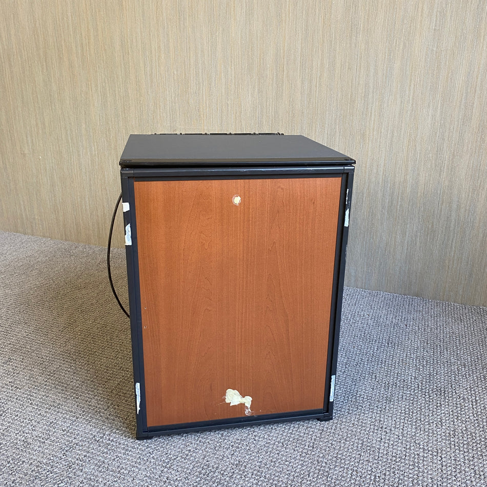 Indel B Minibar gebraucht grau Hotelkühlschrank