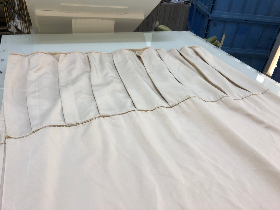 Gardine Vorhang Verdunkler 240x70 cremebeige gebraucht