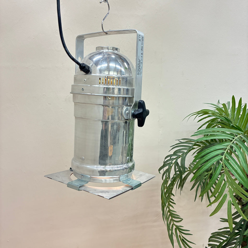 Eurolite PAR Scheinwerfer Bühnenscheinwerfer Hängelampe Deckenlampe Aluminium Lampe Gebraucht