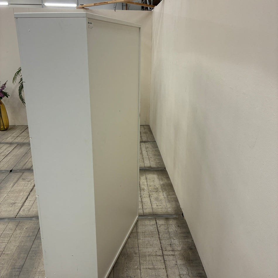 Palmberg Prisma 2 Schließfachschrank 100x190 Lockerschrank Weiß 8 Fächer Schrank Gebraucht