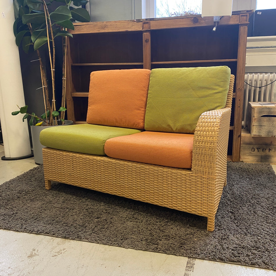 Outdoor Rattan Sofa gebraucht orange grün hell 2 Sitzer R