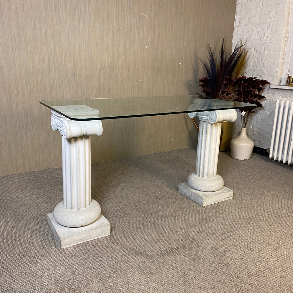 Konsolentisch mit Steinsäulen & Glasplatte – klassisch elegant – gebraucht
