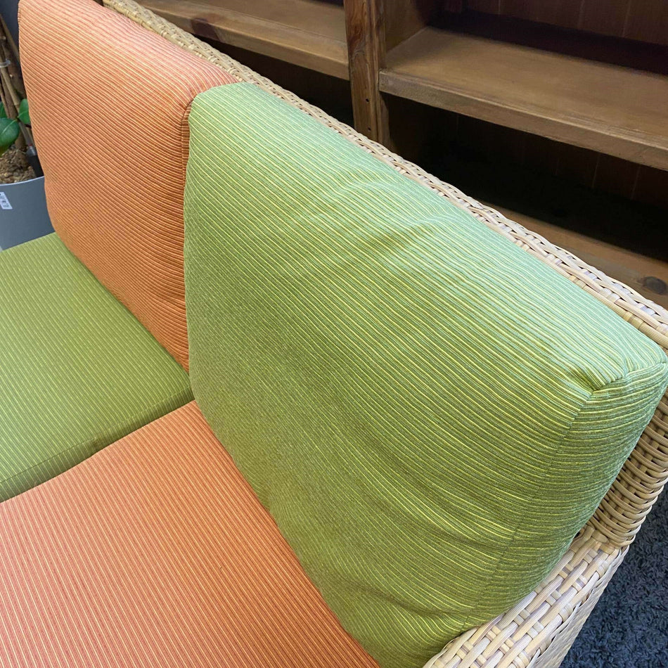 Outdoor Rattan Sofa gebraucht orange grün hell 2 Sitzer R