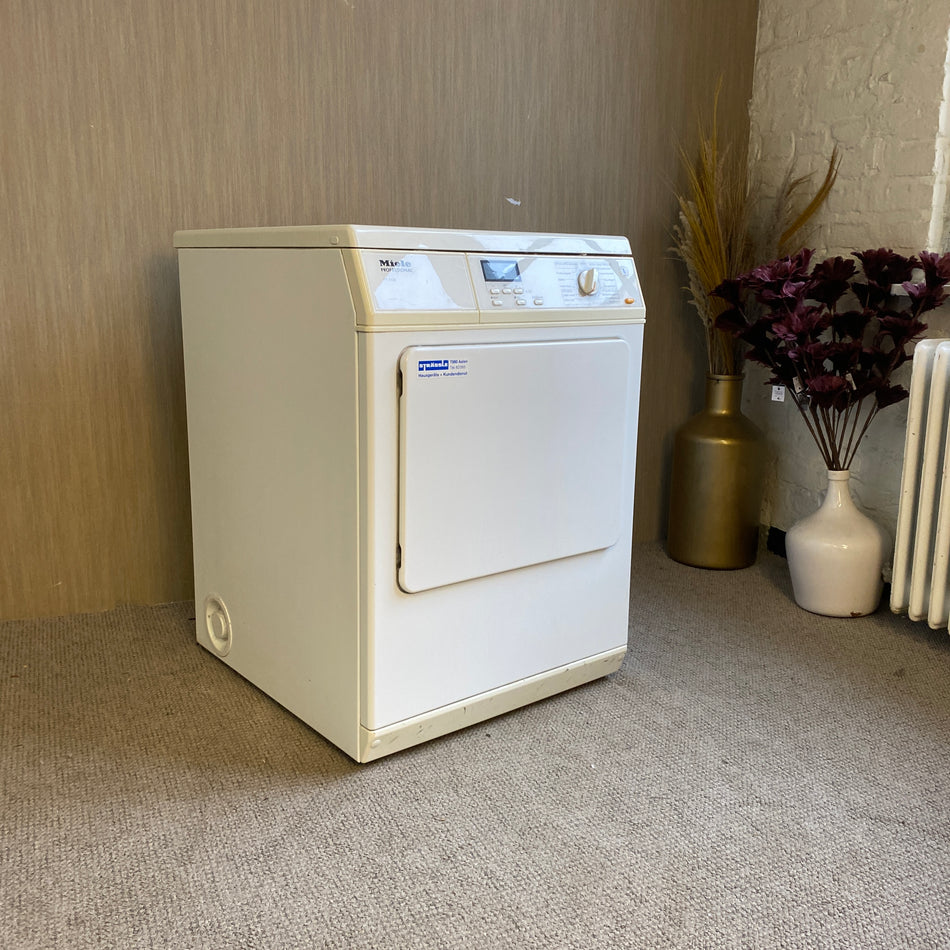 Miele Professional PT 5136 – Gewerbetrockner 6,5 kg – Ablufttrockner Trockner gebraucht