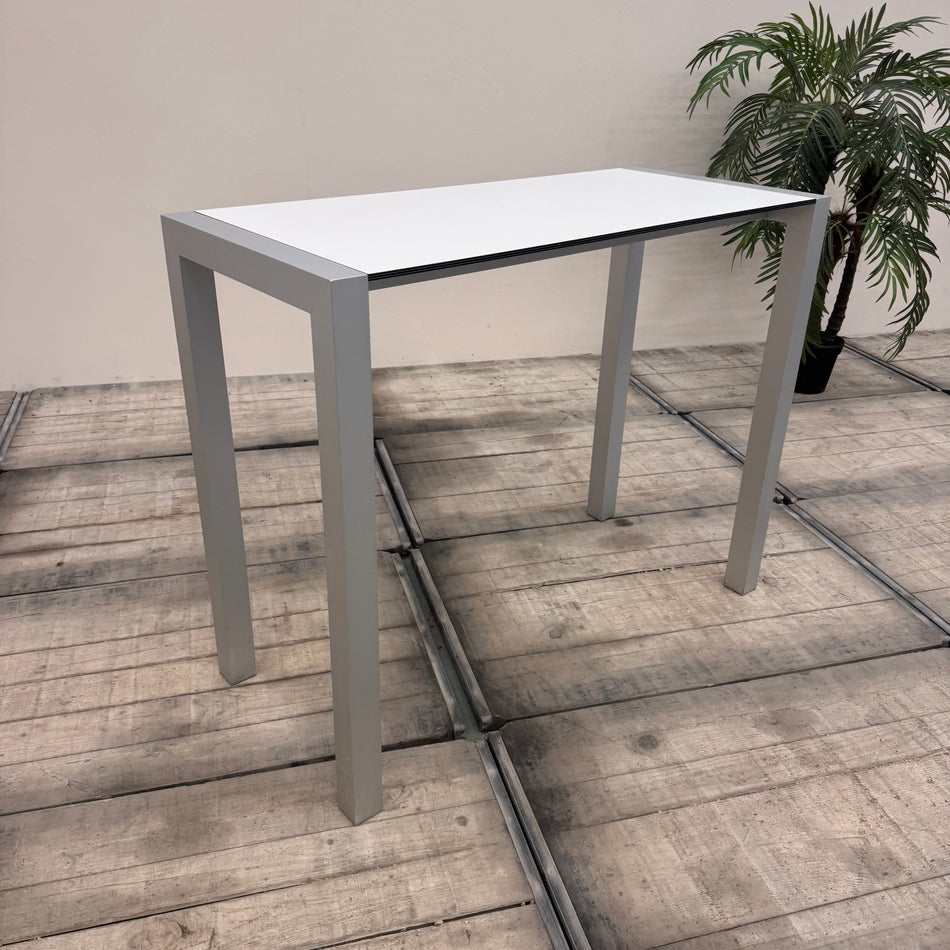 Kristalia Sushi Tisch Weiß Alu Bartoli Design Stehtisch Gebraucht Italien Luxus