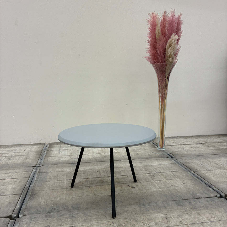 Woud Soround Couchtisch Beton Grau Schwarz Metall Beistelltisch Gebraucht