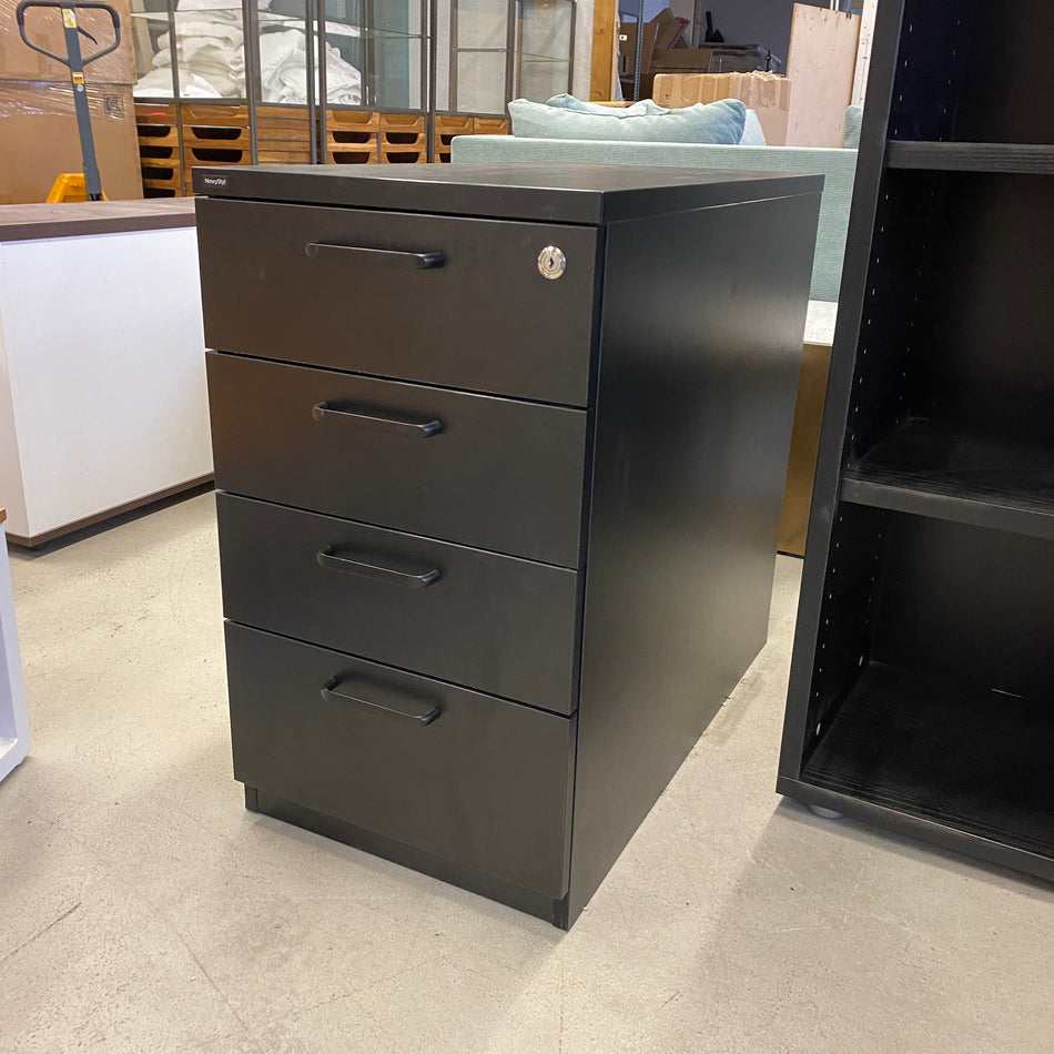 NowyStyl Rollcontainer in Schwarz mit 4 Schubladen & Schloss – Bürocontainer gebraucht