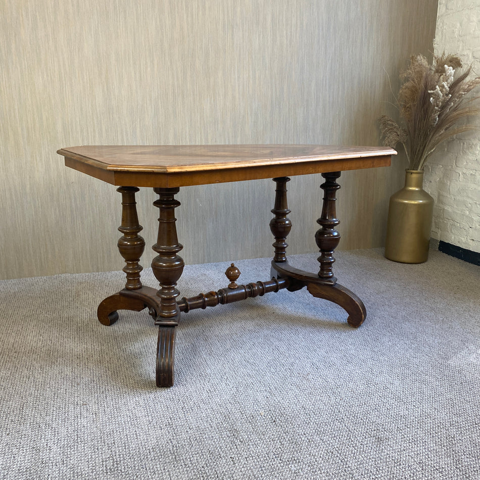 Gründerzeit Esstisch antik Nussbaum Wurzelholz vintage Tisch