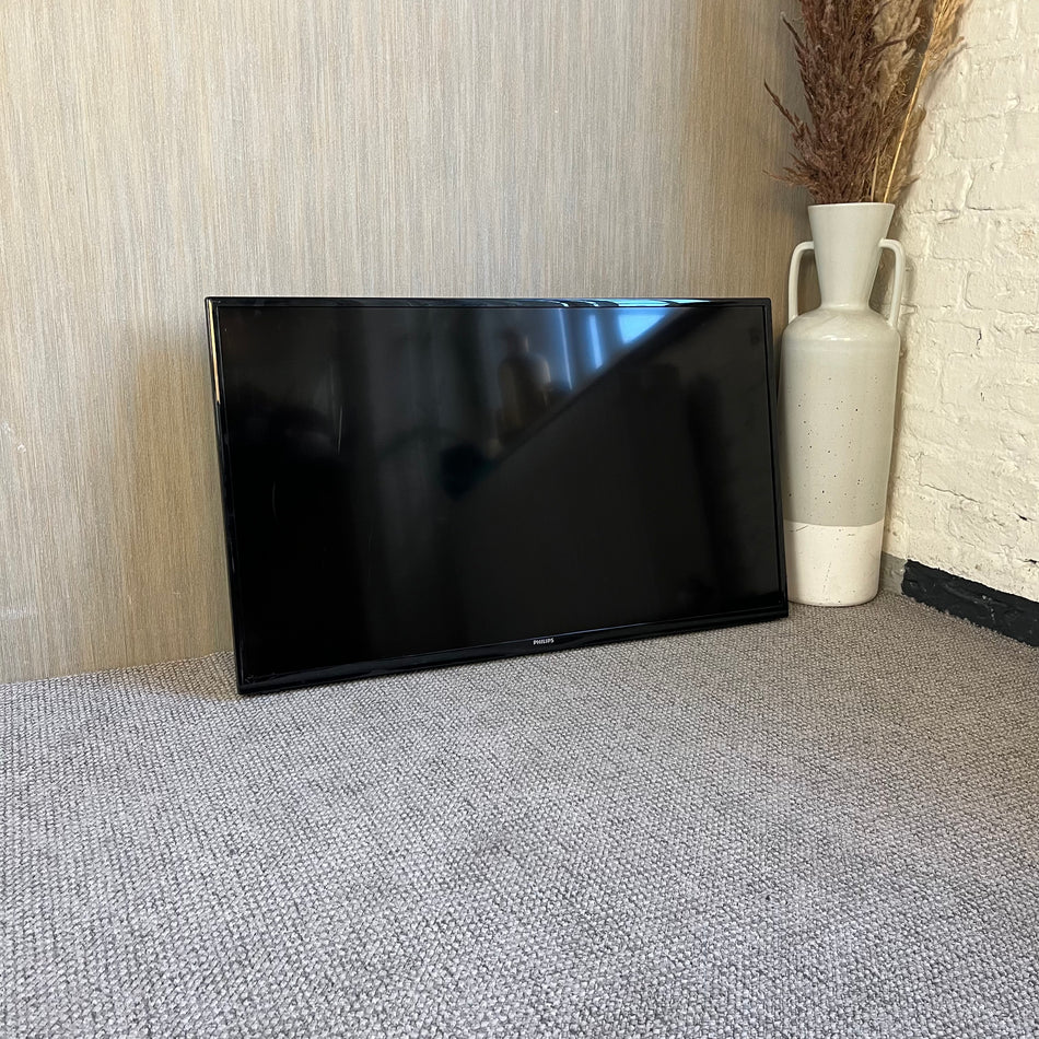 Philips TV LED-Fernseher 40HFL2829T/12 gebraucht Schwarz mit Wandhalter