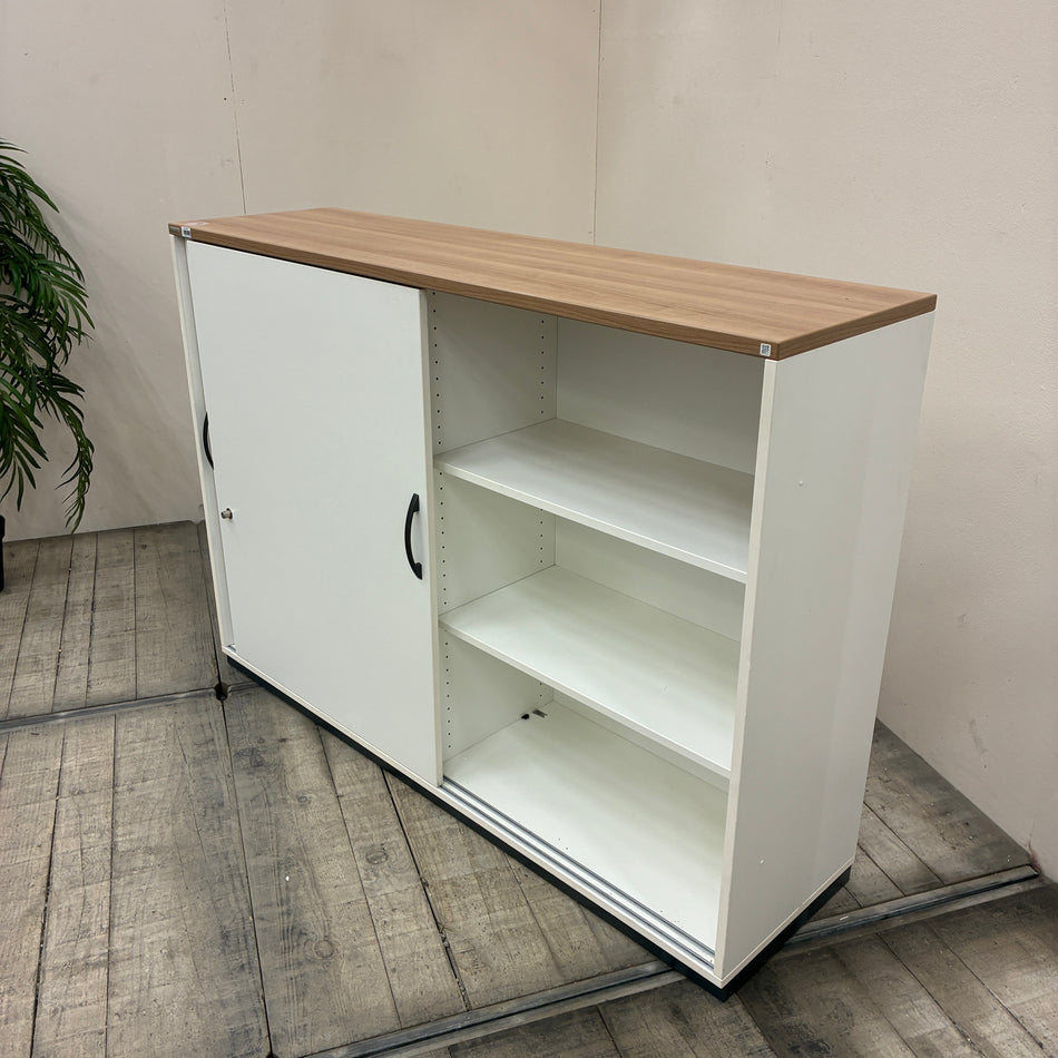 Palmberg Schiebetürenschrank 180x115 Weiß Holzabdeckung Sideboard Gebraucht