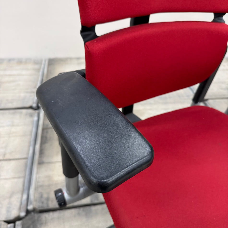 Steelcase Please Bürodrehstuhl Rot Stuhl gebraucht