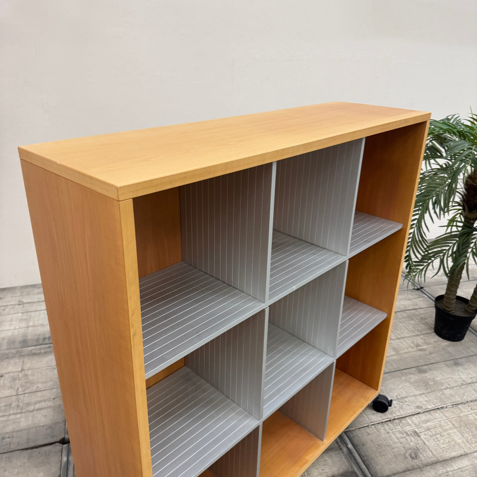 Vitra Spatio Regal Buche Metall rollbar 9 Fächer Büro Design Regal
