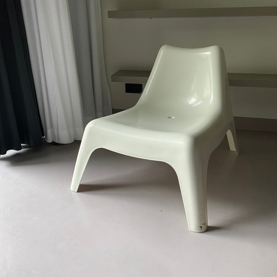 Ikea IKEA PS Vagö Lounge Chair weiß Kunststoff Thomas Sandell Design gebraucht Stuhl