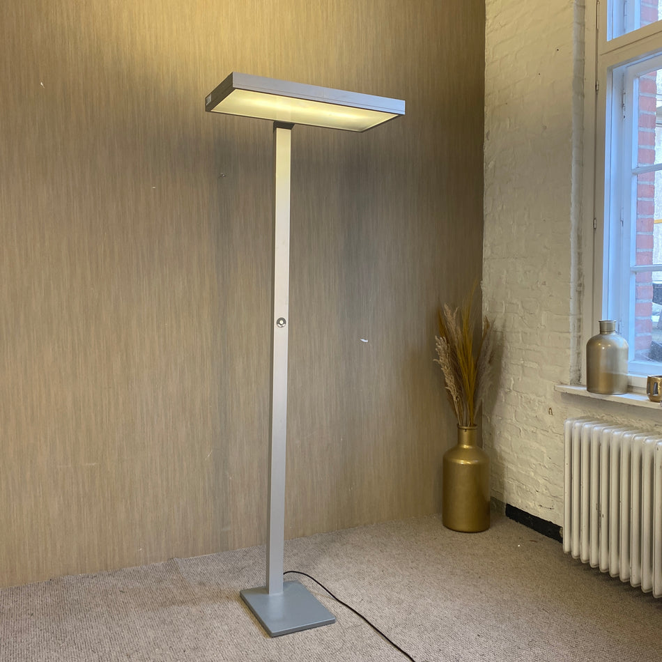 Zumtobel Stehlampe gebraucht silbern Lampe 190cm
