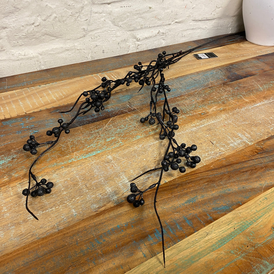 Countryfield Kunstzweig mit beeren Corylus schwarz 105 cm