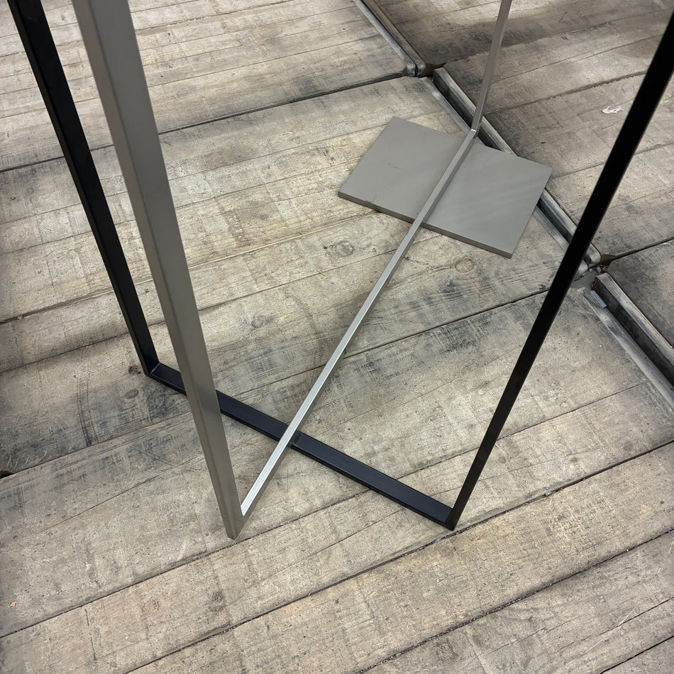Kleiderständer Design-Ständer Metall Schwarz Silber modern Gebraucht