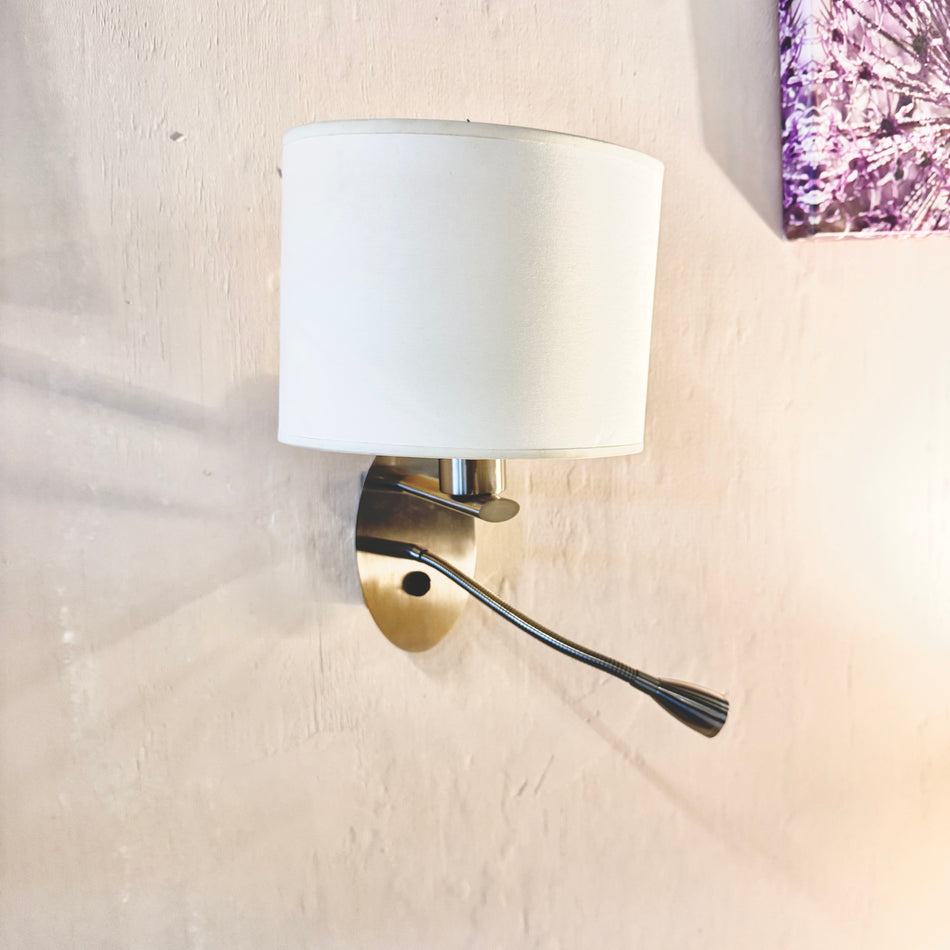 Wandleuchte mit Leselampe Silbern Metall Wandlampe Lampe Gebraucht
