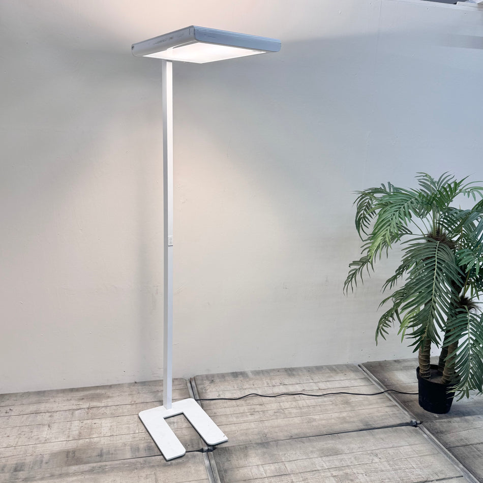 Zumtobel Capa S Stehlampe Weiß LED – Stehlampe Gebraucht