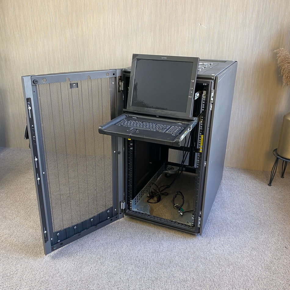 hp TFT720R Serverschrank gebraucht dunkelgrau Metall rollbar