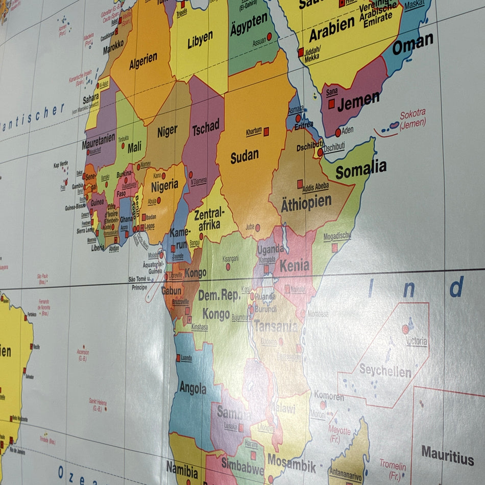 Vintage school map – political map of the world – geography teaching chart, Westermann wall map, used