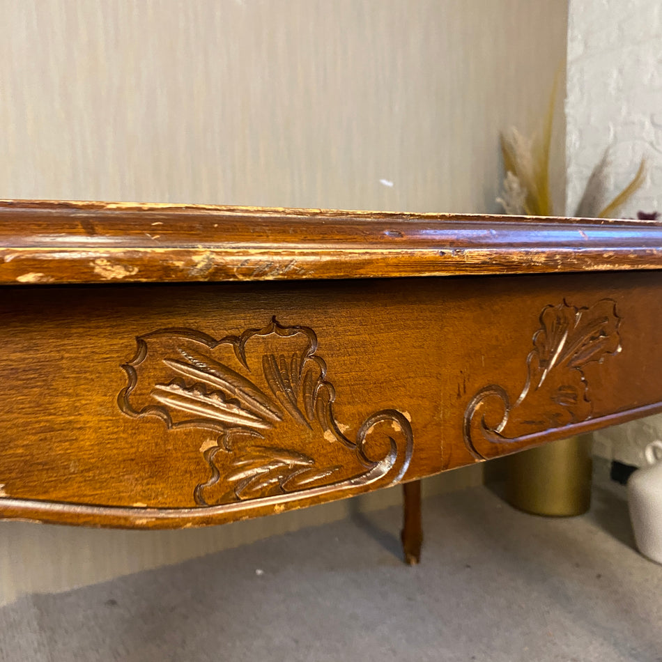 Massiver Holz-Esstisch im französischen Vintage-Stil – ovaler Esszimmertisch Tisch gebraucht