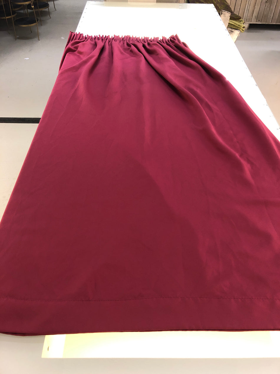 Gardine Vorhang Verdunkler 185x160 dunkelrot gebraucht