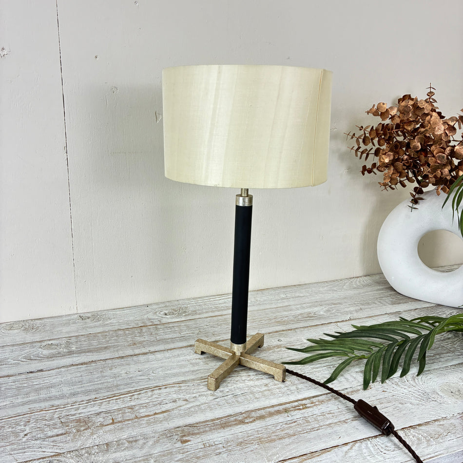 Porta Romana Tischlampe Schwarz Beige Metall Vintage Kreuzfuß Lampe Gebraucht