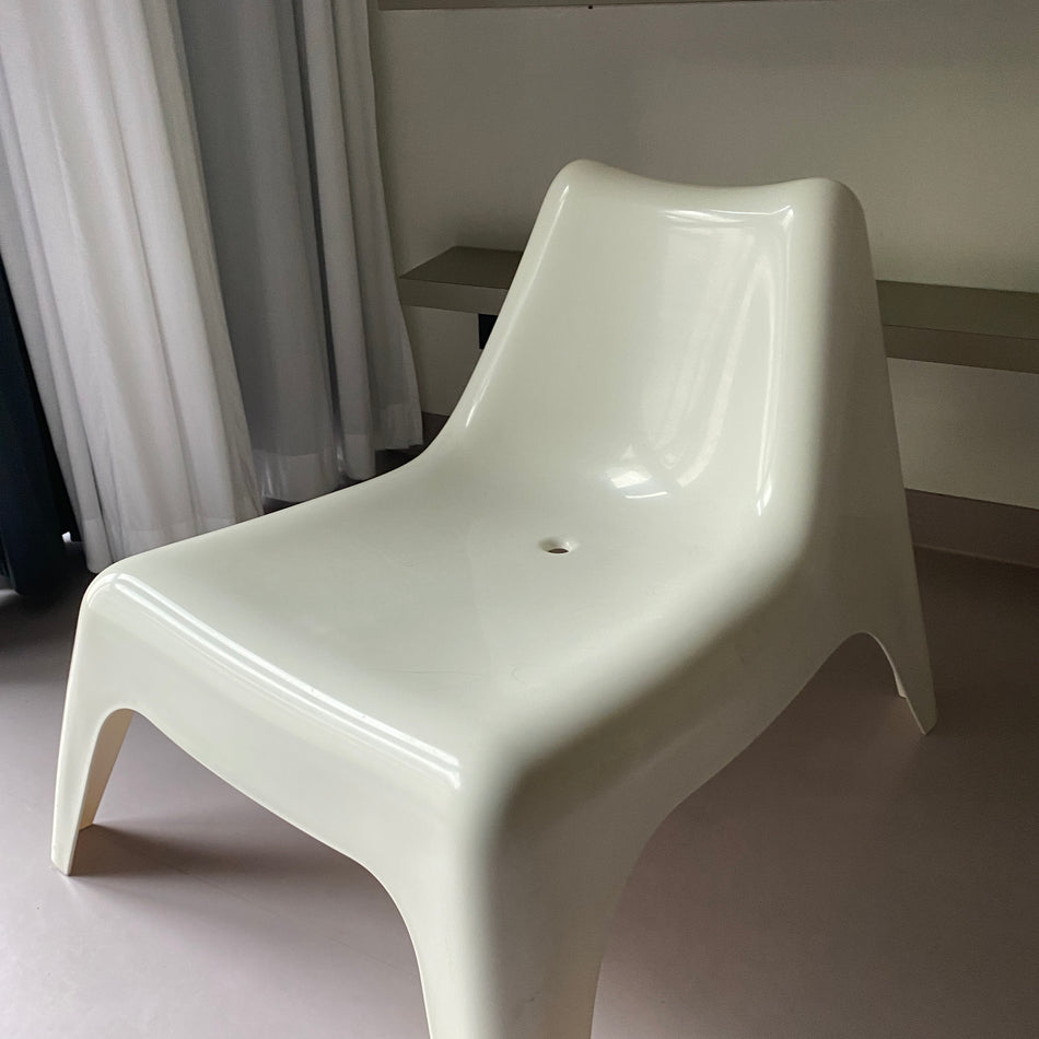 Ikea IKEA PS Vagö Lounge Chair weiß Kunststoff Thomas Sandell Design gebraucht Stuhl
