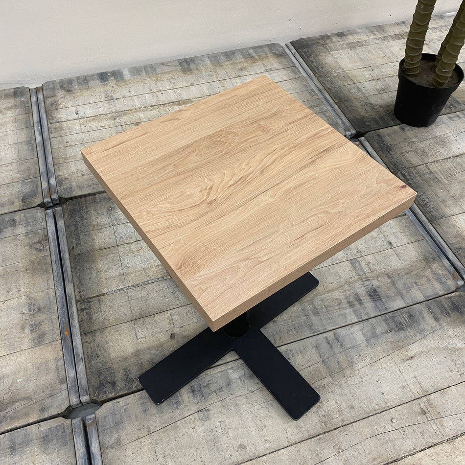 Bistrotisch Eckig Braun Holz Metall Tisch Gastronomie Gebraucht