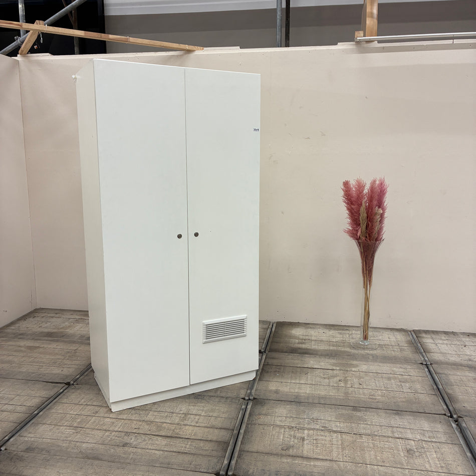 Kleiderschrank Weiß Braun Holz Mit Garderobenstange Schrank Gebraucht