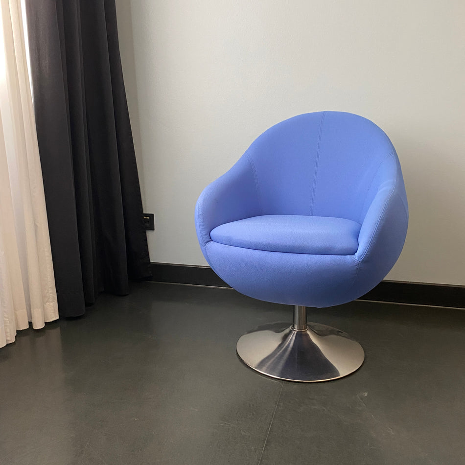 Loungesessel gebraucht blau Stoffpolsterung drehbar Sessel