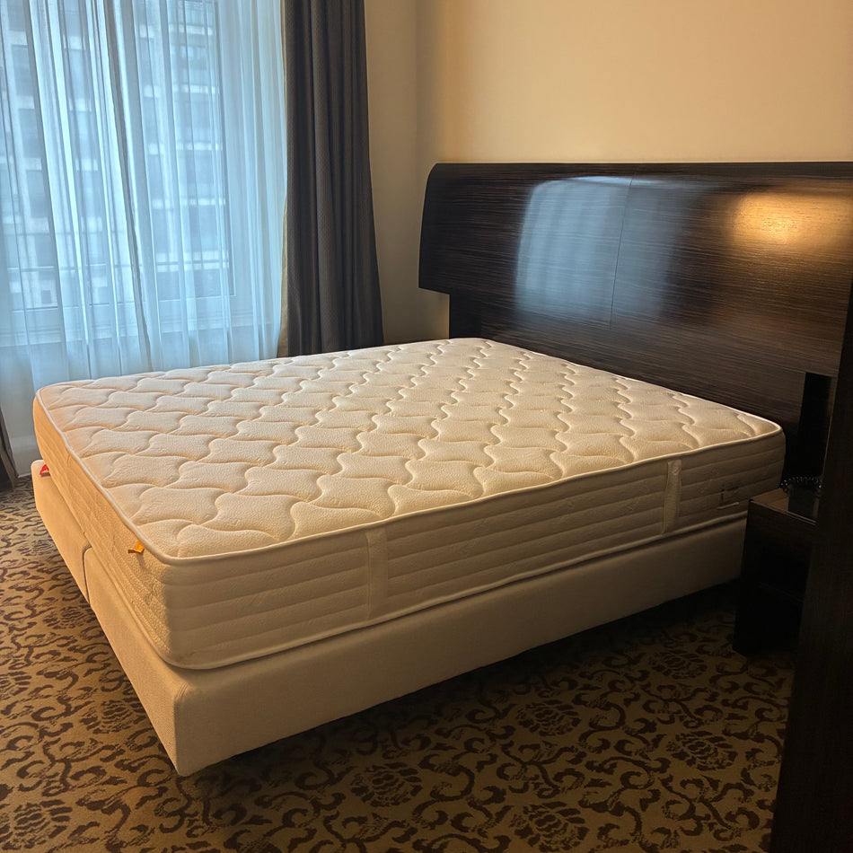 Dicke Hotelmatratze 180x210x27 wendbar Sommer- & Winterseite gebraucht Matratze Einzelmatratze